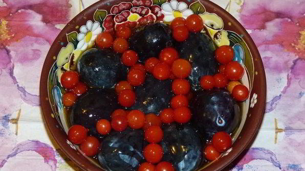 пикантная утка со сливами