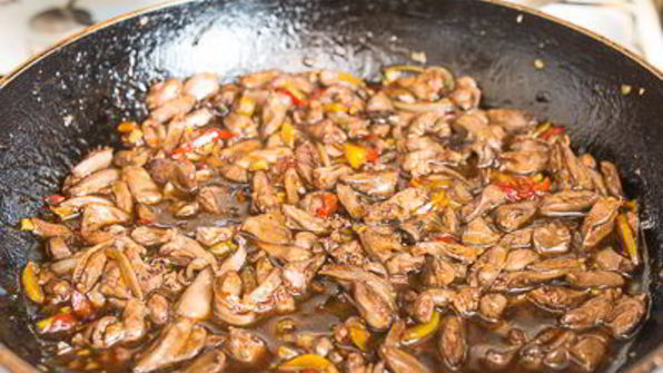 стир-фрай из куриных сердечек