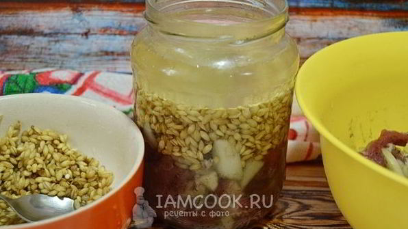 свиная тушенка с перловкой