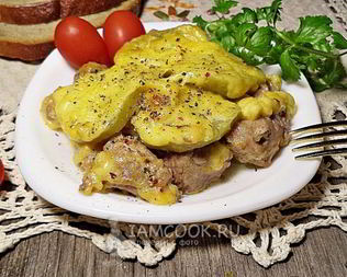 Свинина с киви в духовке