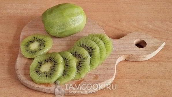 свинина с киви в духовке