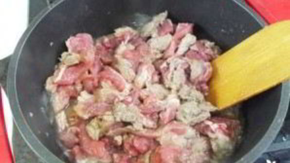 свинина в сметане