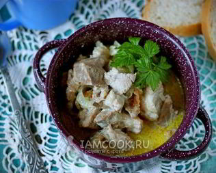 Свинина в сметанно-горчичном соусе