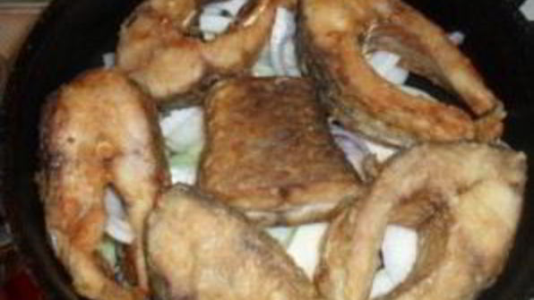 тушеный сазан