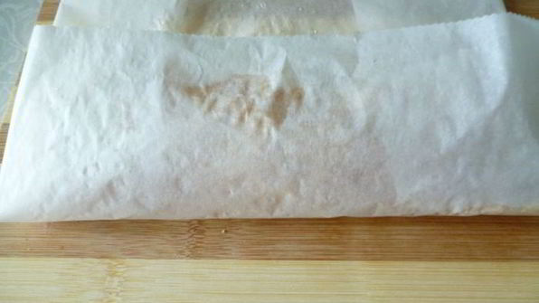 вареная куриная колбаска