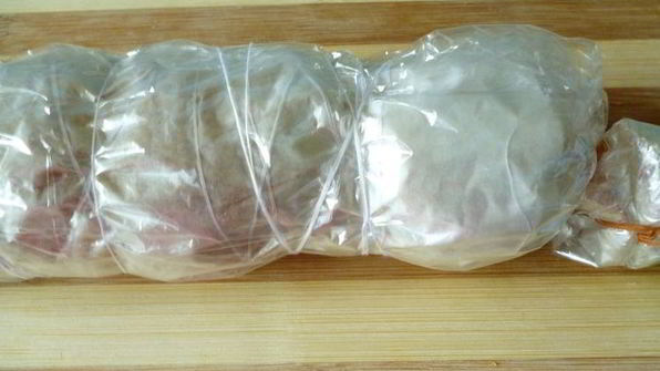 вареная куриная колбаска