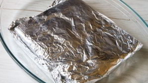 запеченная свиная грудинка в медовой глазури