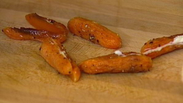 ньокки с морковью и оливками