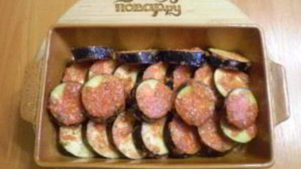 баклажаны под соусом