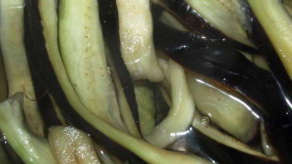 баклажаны в остром соусе