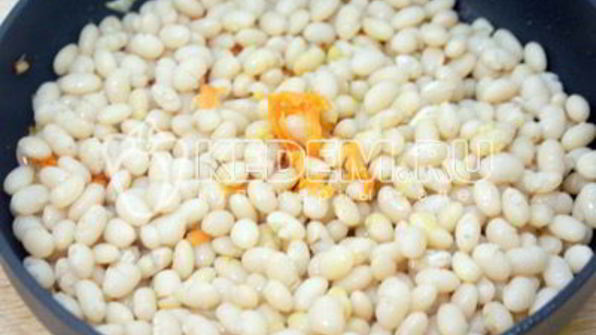 фасоль с овощами