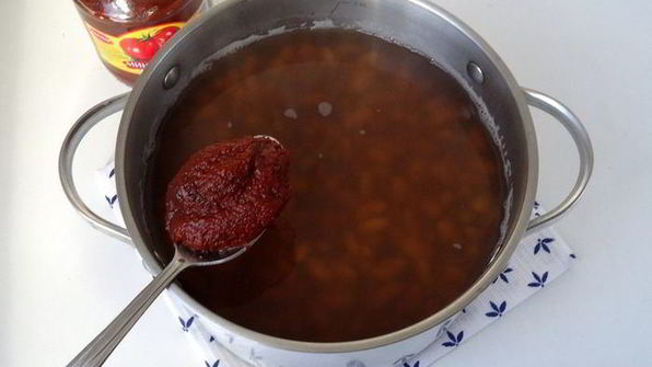 фасоль в томатном соусе