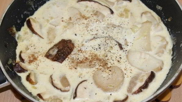 гратен с цветной капустой и белыми грибами