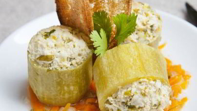 Кабачки с куриным фаршем в духовке