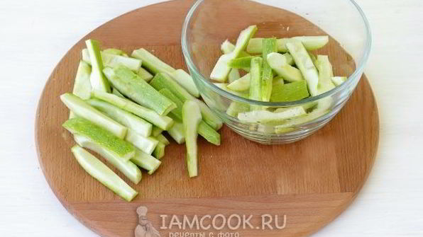 кабачки в кляре в духовке