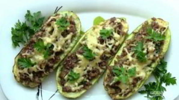 кабачки, запеченные с фаршем в духовке