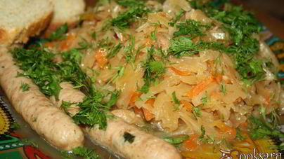 Капуста тушеная по-немецки в мультиварке