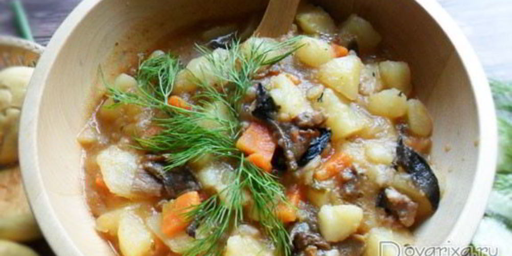 Рецепт картофель с тушенкой и грибами