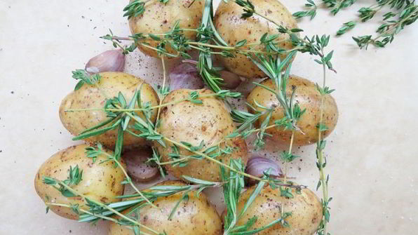 картофель, запеченный в пергаменте