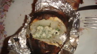 Картошка, запеченная с маслом и розмарином