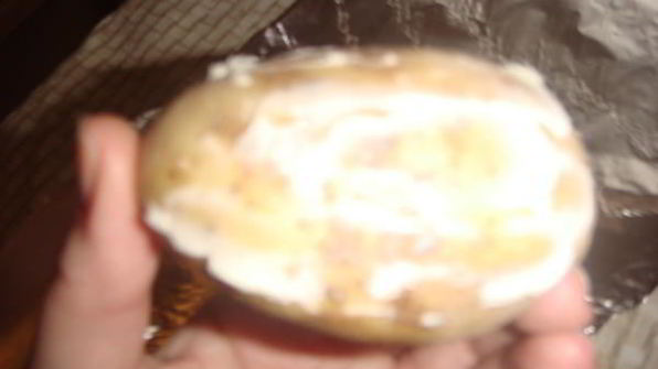 картошка, запеченная с маслом и розмарином