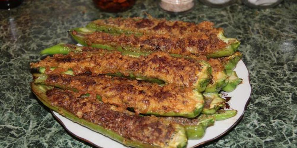 Рецепт острый перец, фаршированный мясом, в кляре