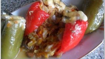 Перец, фаршированный капустой и грибами