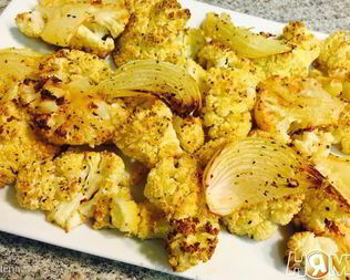 Цветная капуста, запеченная с луком