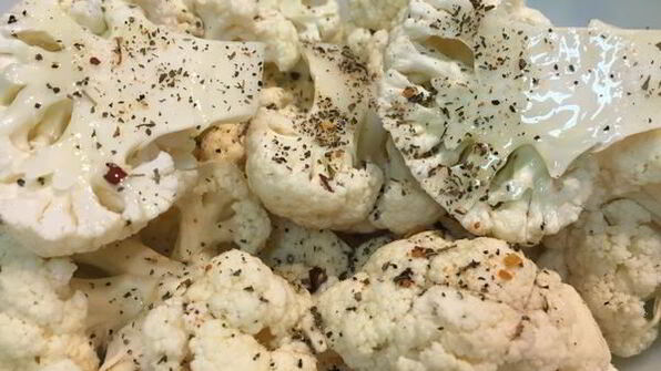 цветная капуста, запеченная с луком