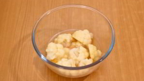 цветная капуста, жаренная в панировочных сухарях