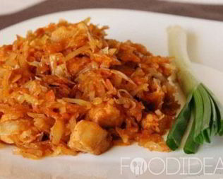 Тушеная капуста с курицей