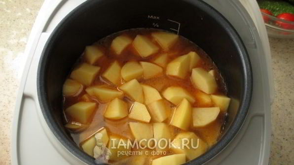 тушеная картошка с куриными сердечками в мультиварке