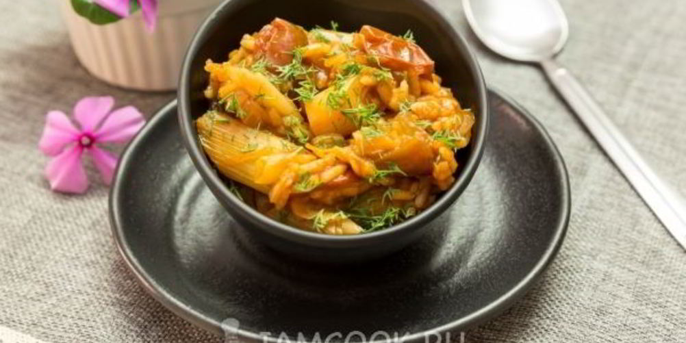 Рецепт тушеный лук-порей с рисом и овощами