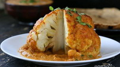 Запеченная в соусе цветная капуста