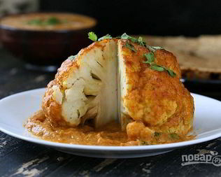 Запеченная в соусе цветная капуста