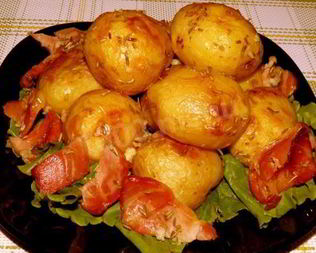 Запеченный картофель с розмарином