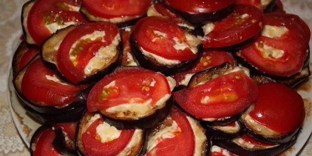 Рецепт запеченные баклажаны с сыром и помидорами
