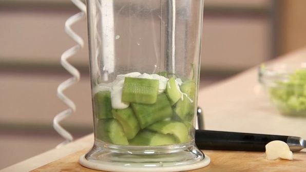 говяжья печенка с гречотто и соусом из огурца