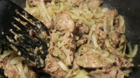 печень на сковороде