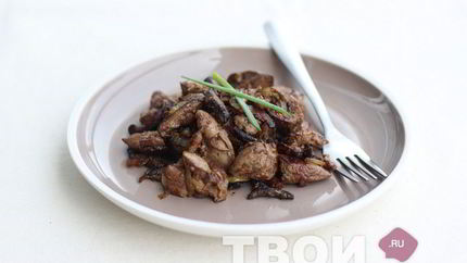 Печень с грибами
