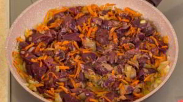 печень с картофелем, запеченные в духовке