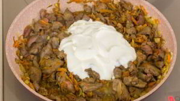 печень с картофелем, запеченные в духовке