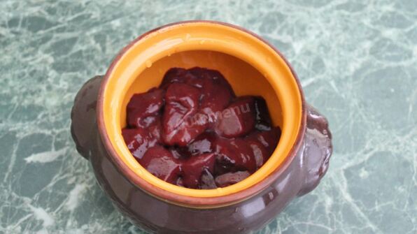 печень в горшочках по-русски