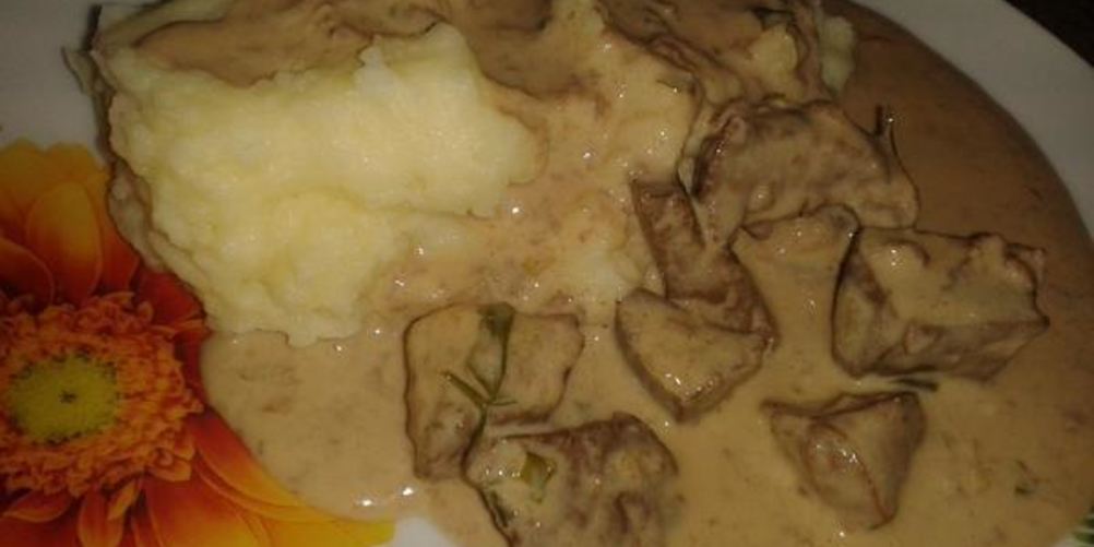 Рецепт печенка в сырном соусе