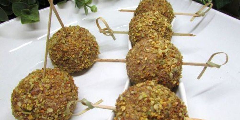 Рецепт печеночные шарики с жареным луком в фисташках