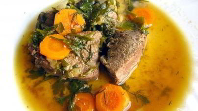 Тушеная печень с луком и морковью