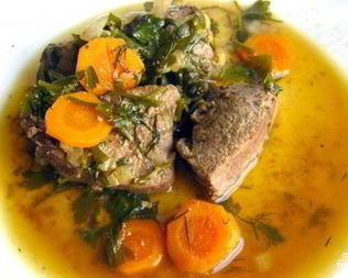 Тушеная печень с луком и морковью