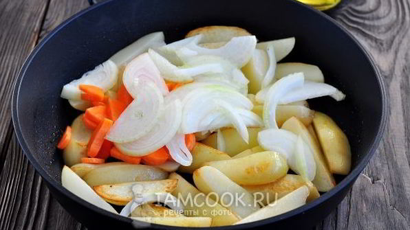 жареная картошка с печенью