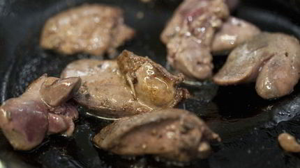 Жареная куриную печень