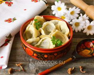 Пельмени с грибами